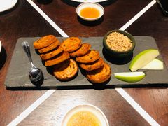 鸭肝酱伴葱油饼-杭州西子湖四季酒店·金沙厅