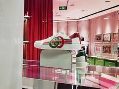 -Gucci(首创奥特莱斯店)