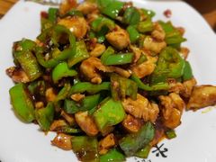 辣子鸡丁-红实家常菜(静安里店)