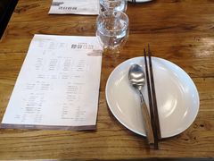 餐具摆设-原食日记(三里屯店)