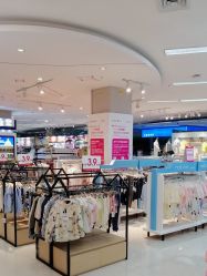 -孩子王(铁西万达店)