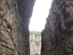 -龙水峡地缝景区