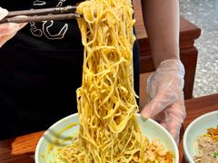 -裕兴记•蟹黄面馆(人民广场店)