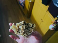 -白玉兰食品甜凤店(合生汇店)