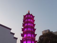 -绳金塔