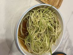 -乡村馕坑肉·烧烤·新疆菜·本地人更爱吃(阿勒泰首店)