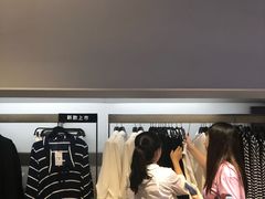-ZARA(红谷滩万达店)