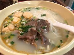 -熊大师牛羊粉(红谷凯旋店)