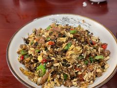 -湖南人家湘菜馆(镇江路店)