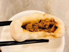 猪肉大葱包子-天兴居(鲜鱼口街店)