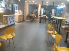 -麦当劳(东岳大道店)