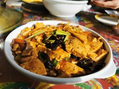 -何适山庄 ·可团建(水长城P2停车场店)