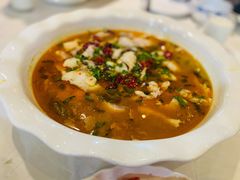 酸菜鱼-香满锅老北京羊蝎子火锅·家常菜(新街口店)