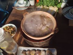 -拾里椰乡·海南椰子鸡(珠影星光城店)