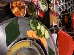 -哈哈碳都·牛肋条无限自助烤肉(宝龙店)