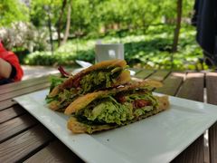 青酱鸡肉三明治-JamaicaBlue(新城国际店)