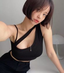 -十六番发型师事务所
