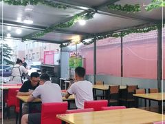大堂-金渔村海鲜烧烤大排档
