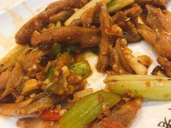 鸭爪-长平老姿娘夜粥(平东一街店)