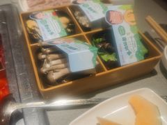 -海底捞火锅(高新活力汇店)
