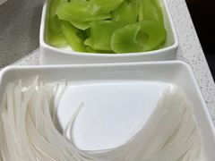 -麻辣因子滩羊火锅(世和广场店)