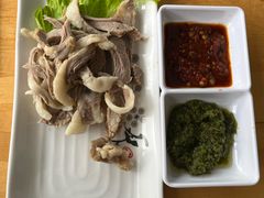 -诺敏塔拉奶茶—布里亚特包子-手把肉(满洲里店)