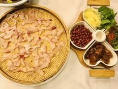 -围龙屋客家食府(福田店)