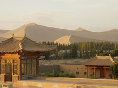 -敦煌山庄摘星阁
