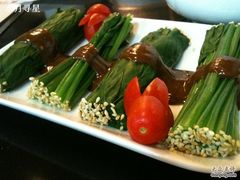 翡翠菠菜卷-黄记煌三汁焖锅(广州曜一城店)