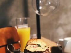 芝士汉堡-HIGH FIVE哈福手工汉堡(桂林路店)