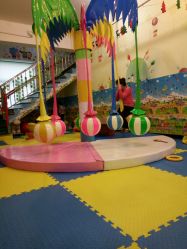 -开心哈乐儿童乐园