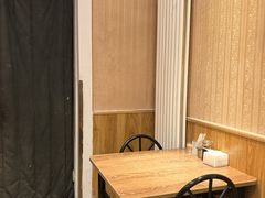 -清真吴记门钉肉饼·喜多利