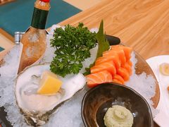 生蚝刺身-一本钓鲔鱼屋