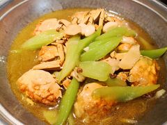 黄焖大闸蟹-沪小胖小龙虾(淮海中路旗舰店)