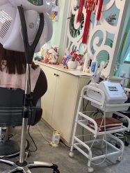 -博士园养发馆