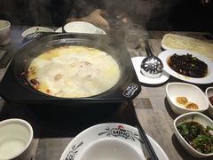 -鸣牌鸡煲(大岭山店)