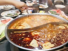 -由衷贵州酸汤牛肉火锅(新桥店)