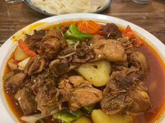 新疆大盘鸡-清真·玛丽亚新疆菜主题餐厅(浙江中路店)