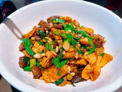 -湘知湘味(岳麓山店)
