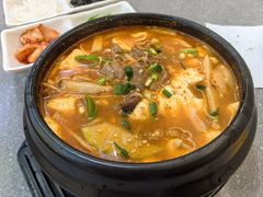 肥牛豆腐汤-豚妈妈汤饭·部队锅(南京东路店)