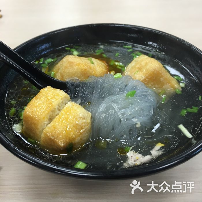 油豆腐粉丝汤