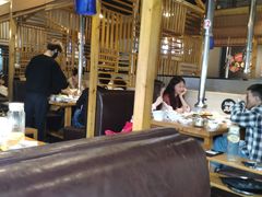 大堂-唯成•韩国炭火烤肉 유성고기