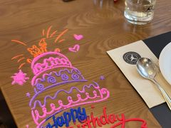 -Mark&Mars Restaurant