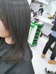 -镁连社·美联社