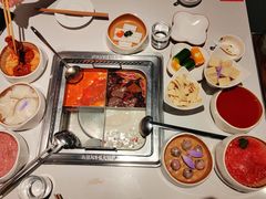 -海底捞火锅(长宁路龙之梦店)