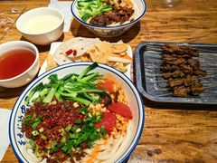 -老白家面馆(测绘东路总店)