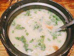 -颐和•海鲜砂锅粥•啫啫煲(奥林匹克广场店)