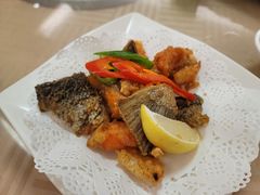 皮骨椒盐三文鱼-新享乐海鲜(翠华路店)