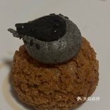 一口甜到心里，爱情魔力泡芙太好吃啦[糖果]