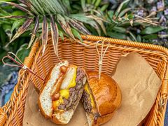 -LESCEDARS Brasserie Bistro香柏树